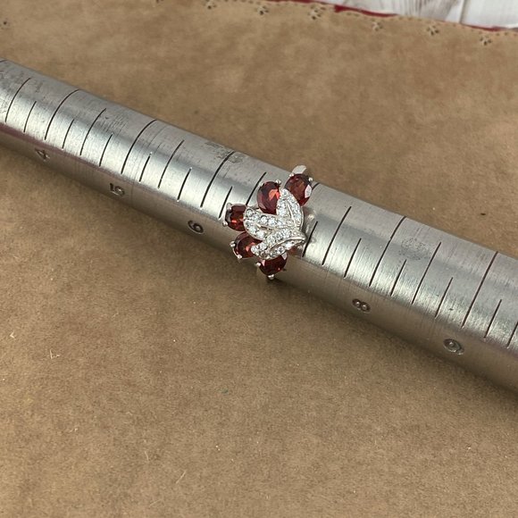 NEW Full of Life Sparkling Mozambique Garnet Size 7 Ring - Picture 2 of 5